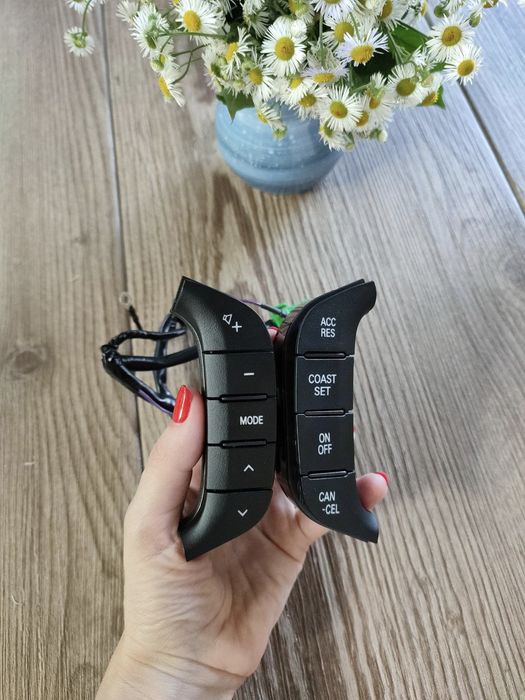 Новые Комплект Кнопки руля магнитола круиз Mitsubishi Pajero Паджеро W