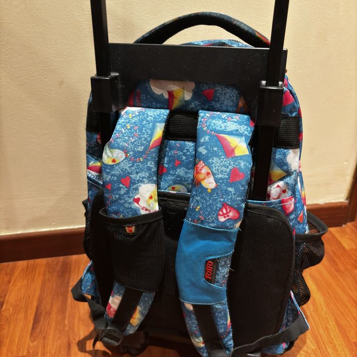 Mala troley escolar mochila TOTTO estimada, negociavel