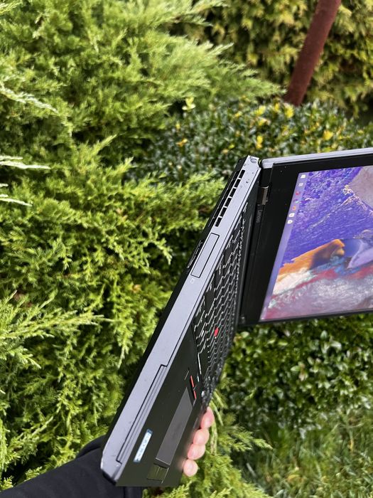 Lenovo ThinkPad P50 i7-6820HQ 16ГБ DDR4 M2000M SSD 512ГБ 15.6” Full HD