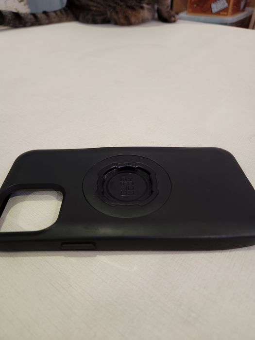 Capa iPhone 12 pro max Quad lock