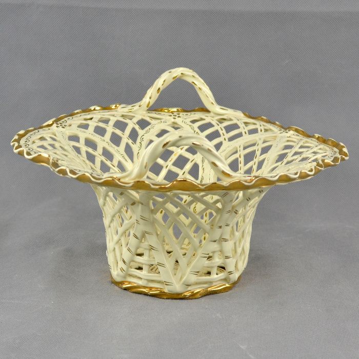 Cesta Vazada em Faiança Inglesa