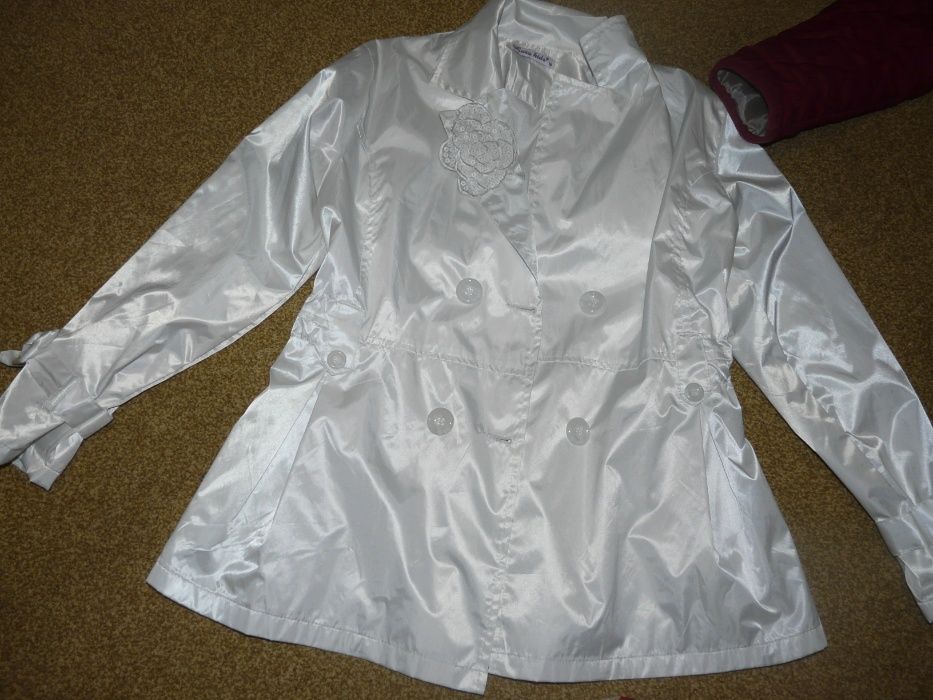 куртка , плащ для девочки 12 лет