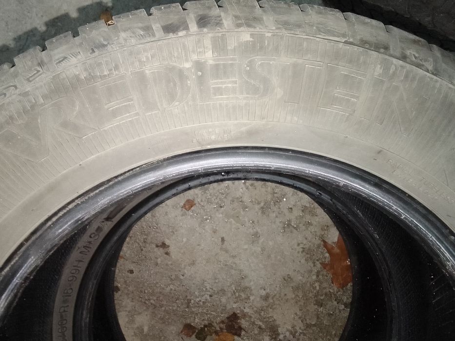 Cena za 2 Opony wielosezonowe 215/60r16 VREDESTEIN 6mm