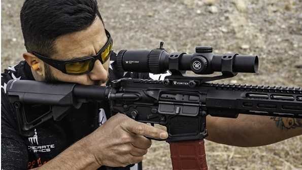 Оптичний приціл Vortex Strike Eagle 1-8x24 SFP сітка AR-BDC3 Оригінал