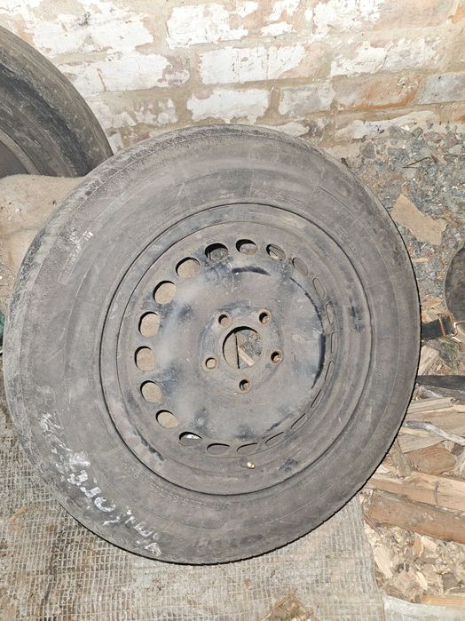 Диски на vag с шинами R15