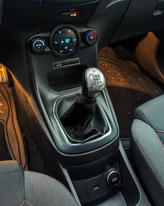 Ford Fiesta 1.0 EcoBoost ST-Line