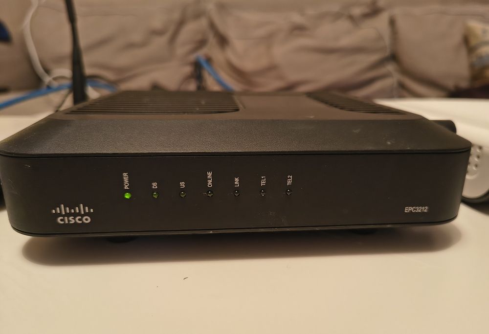 Modem CISCO EPC3212 LAN  kablówka UPC Vectra