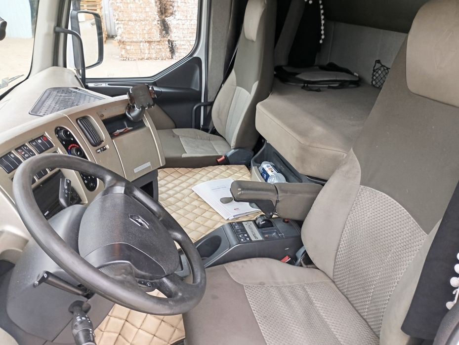 Sprzedam Renault Premium naprawdę warto