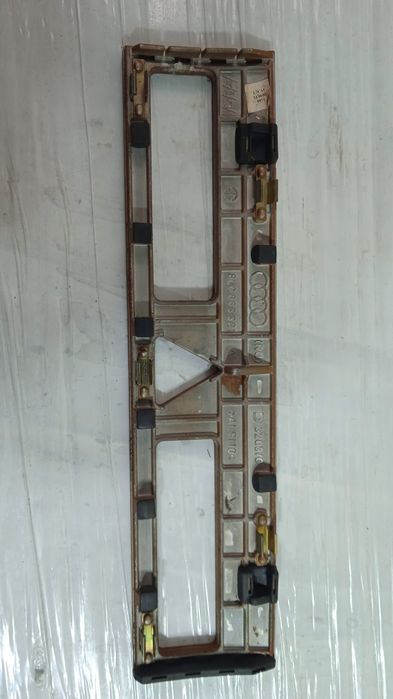 Audi A3 8L Dekor Świateł Awaryjnych