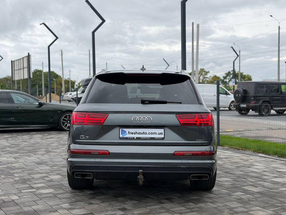 Audi Q7 2015 freshauto