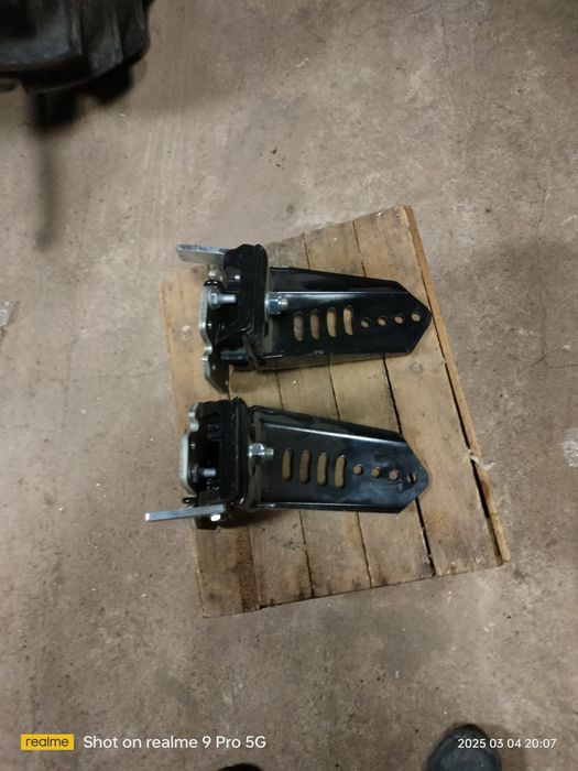 Wspornik Uchwyt  błotnika 2 sztuki, Lamborghini, Deutz, Mistral