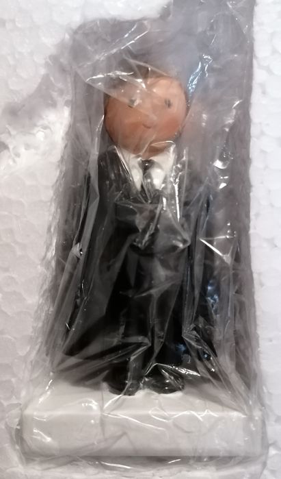 Boneco Decoração Estudante Universitário
