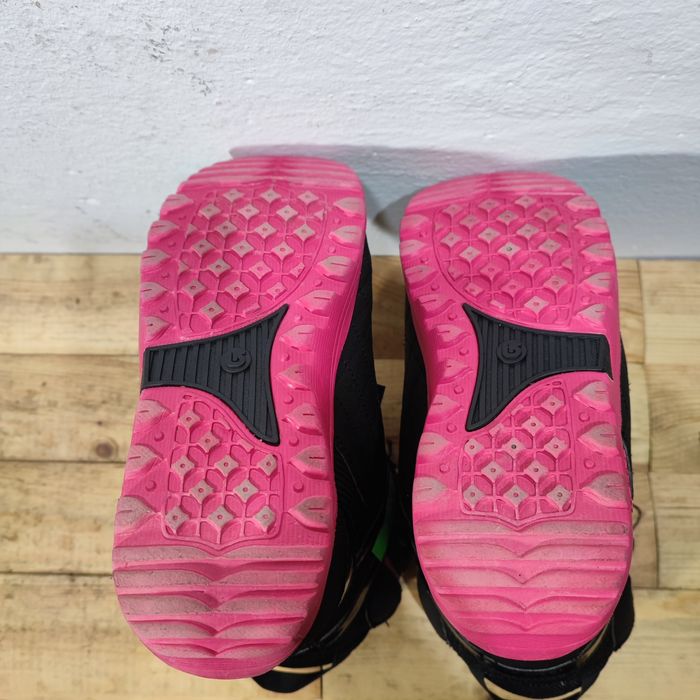 Nr 628 lekkie buty snowboardowe Burton Mint 23.5 cm stan idealny