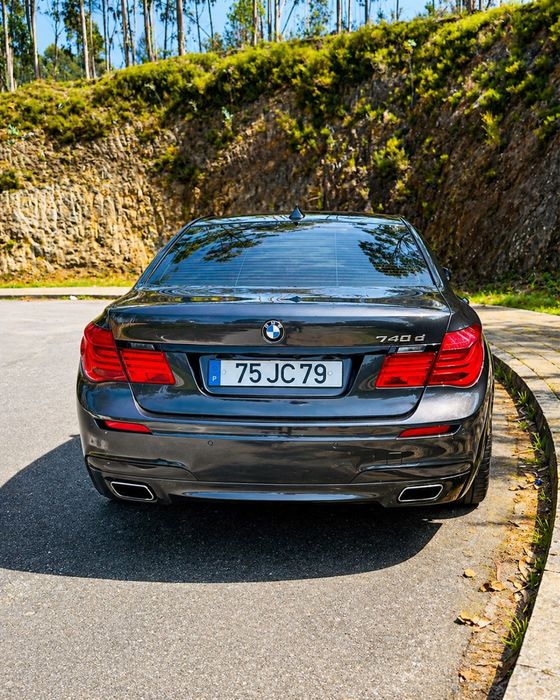 Bmw 740d executivo premium pack M full extras 4 rodas direcionais