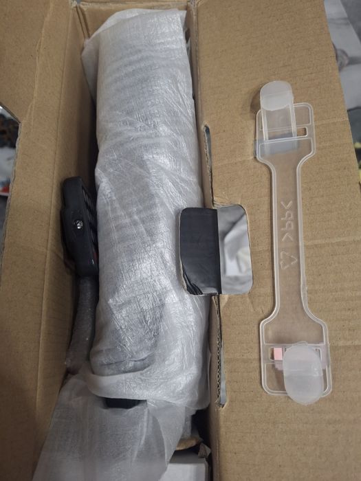 Продам новий портативний дівіді телевізор