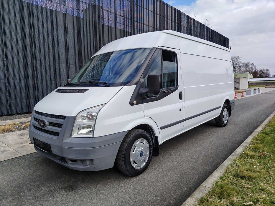 Ford Transit  2010r  Długość paki 3.30m
