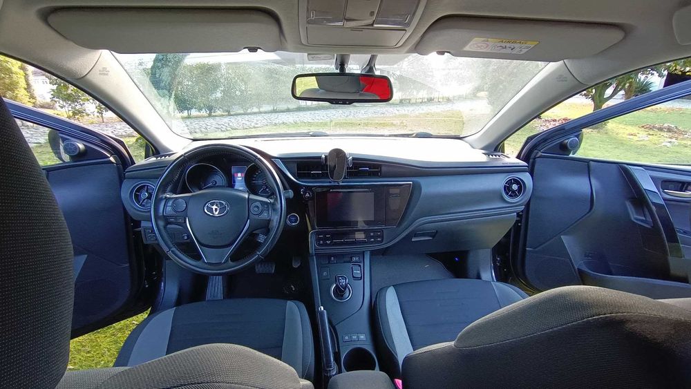 Toyota Auris 1.8 HIBRIDO