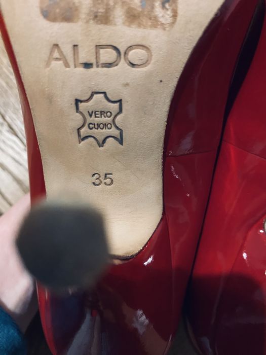 Szpilki lakierowane Aldo rozm 35