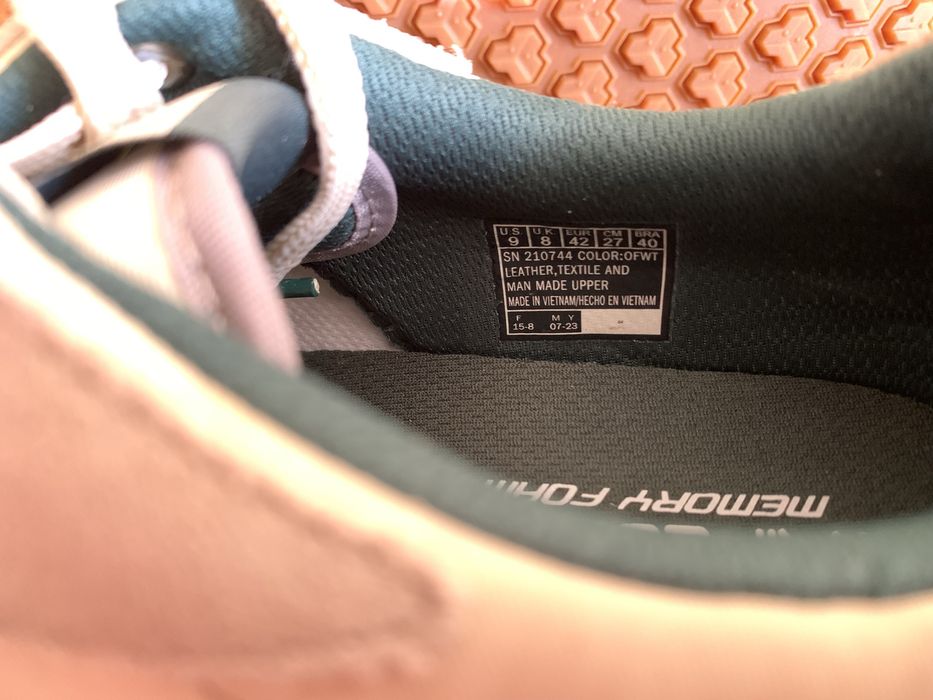 Кросівки Skecners розмір 42 оригінал