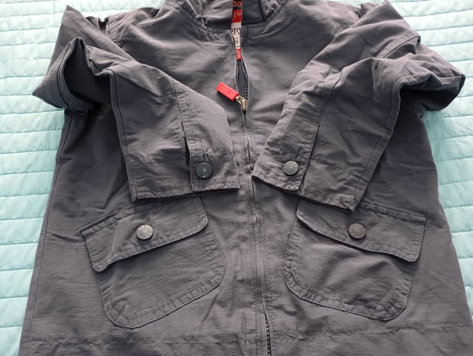 Casaco com carapuço Zippy