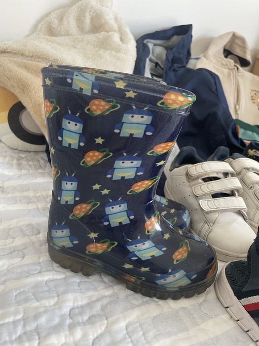 Conjunto roupa e calçado menino 18-36m