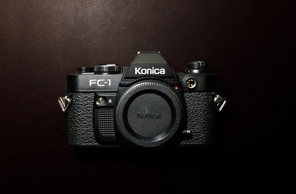 Konica FC-1 + błysk + pasek + oryginalna instrukcja