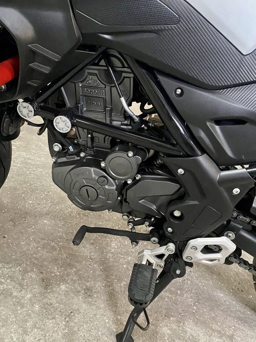 Benelli trk 251 (isenta de selo) poucos kms versao abs