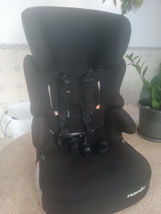 Banco de automóvel com encosto pode usar em