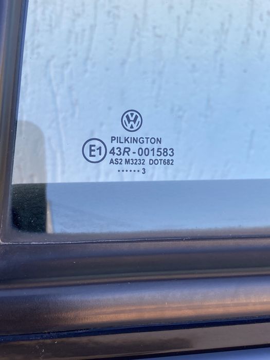 Двері задні golf4