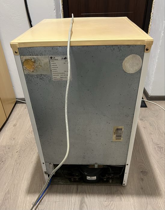 Холодильник LG  GR-151SSF