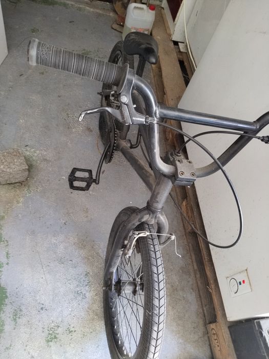 BMX está como nova .