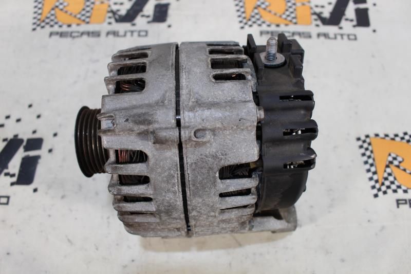Alternador BMW 1 (E87)