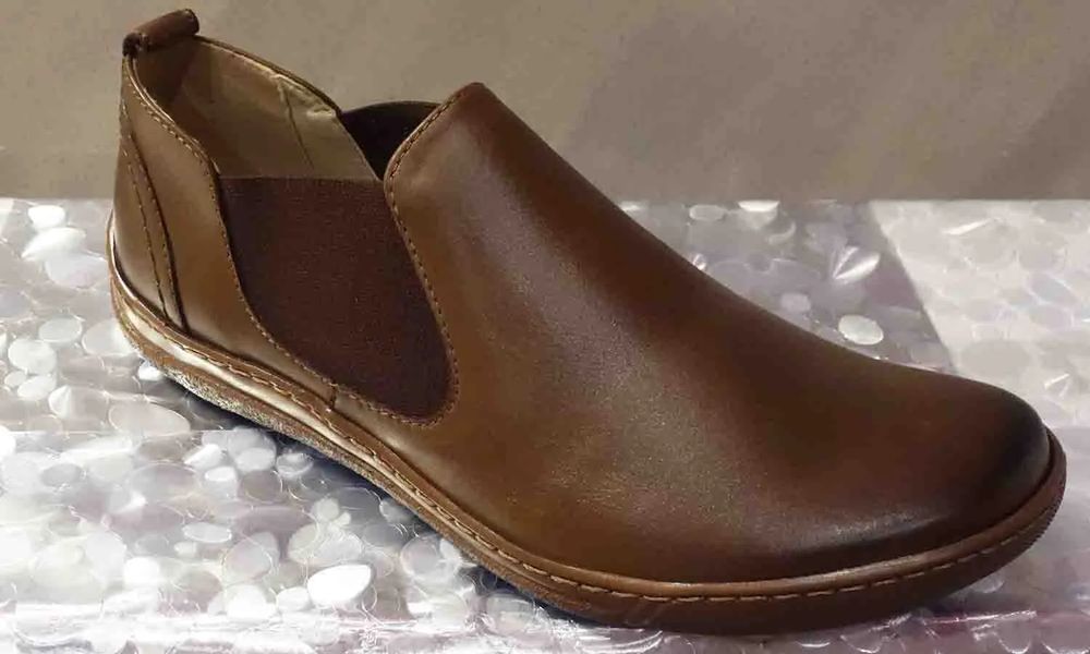 Botki sztyblety płaskie  damskie brąz obcas 2 nr.38