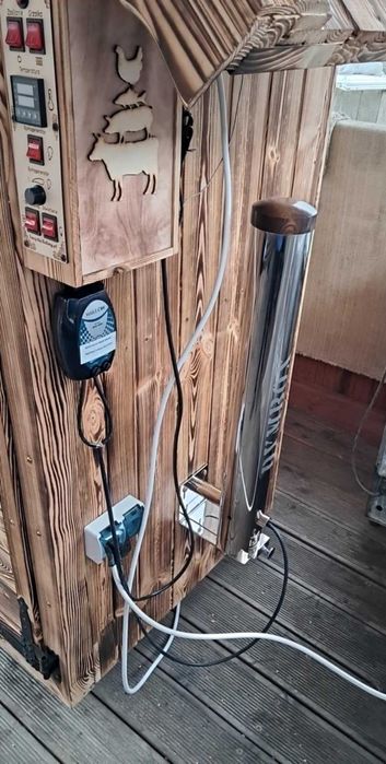 Wędzarnia Elektryczna 2 Kw Ocieplona wełna 5cm ściana 8,2 cm