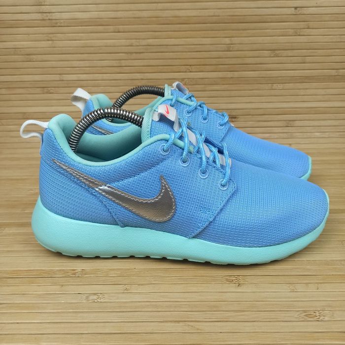 Кросівки Nike Roshe One Розмір 36 (23 см.)