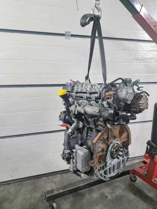 Двигатель 2.0 dCi RENAULT Nissan M9R Кашкай Трафик Лагуна