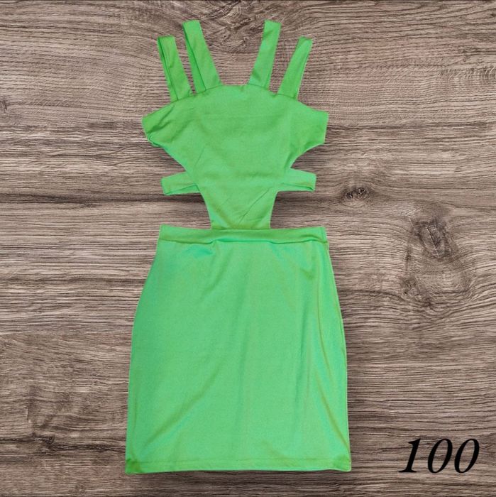 Продам плаття нове хс-с