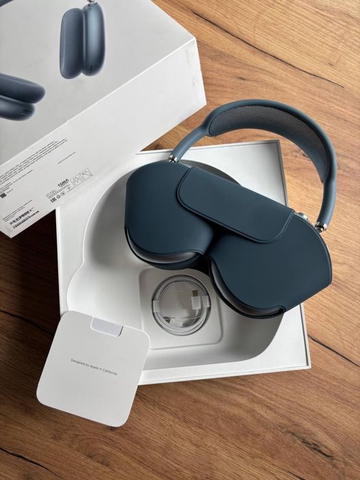 Apple AirPods Max USB-C Blue OpenBox