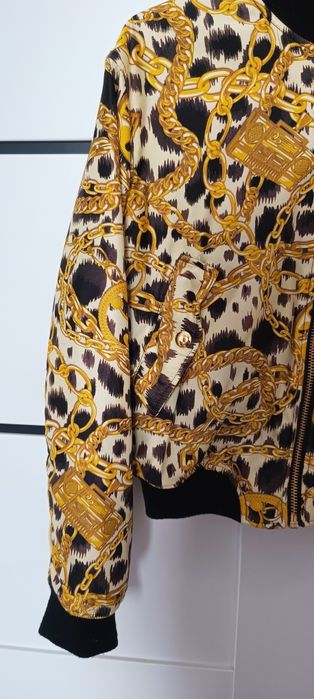 Kurtka z kolekcji Moschino dla H&M