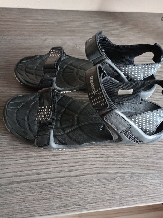 Sprzedam sandały męskie