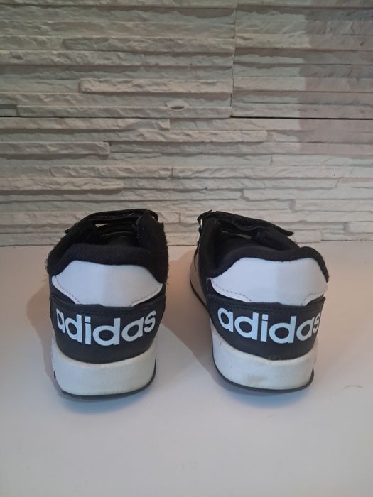 Buty chłopięce Adidas roz.30