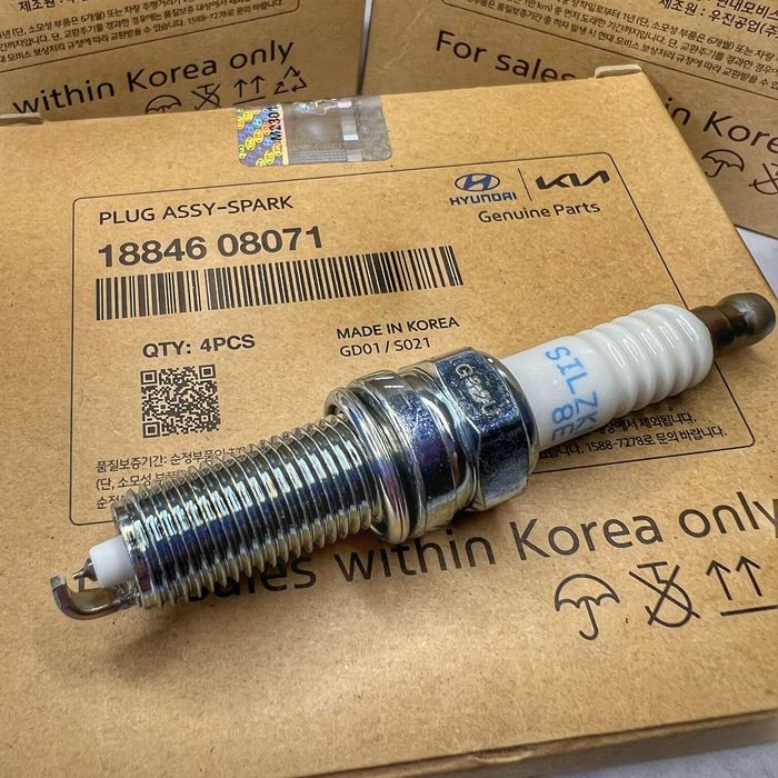 Свічки запалення Kia/Hyundai LPI 1884608071 ОРІГІНАЛ!!!