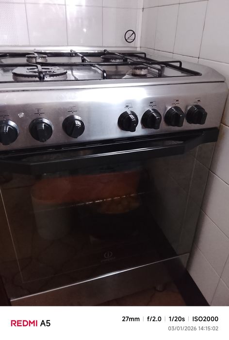 Fogão a gás (como novo)