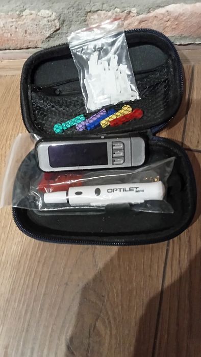 Contour Plus Link - nowoczesny glukometr USB Bluetooth