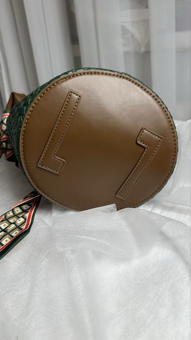 Сумка -відро з хустинкою