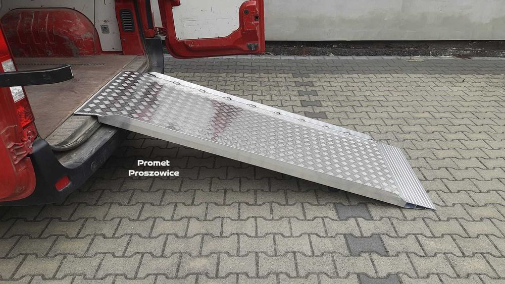 Rampa Aluminiowa 225cm x 70cm do 800kg + ranty boczne Najazd Podjazd