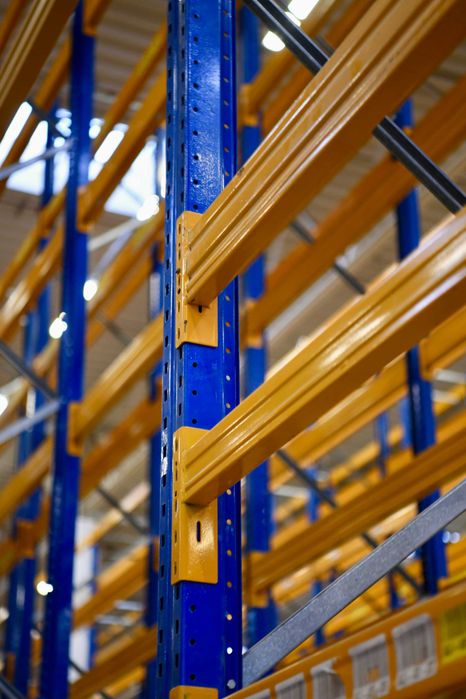 Regał magazynowy używany