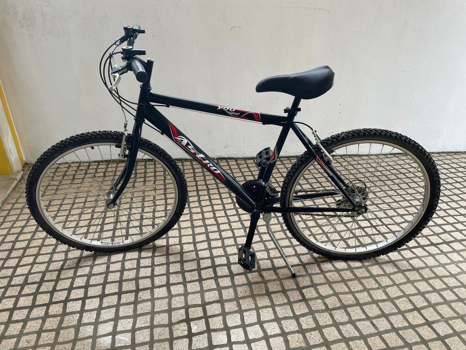 Bicicleta  semi nova