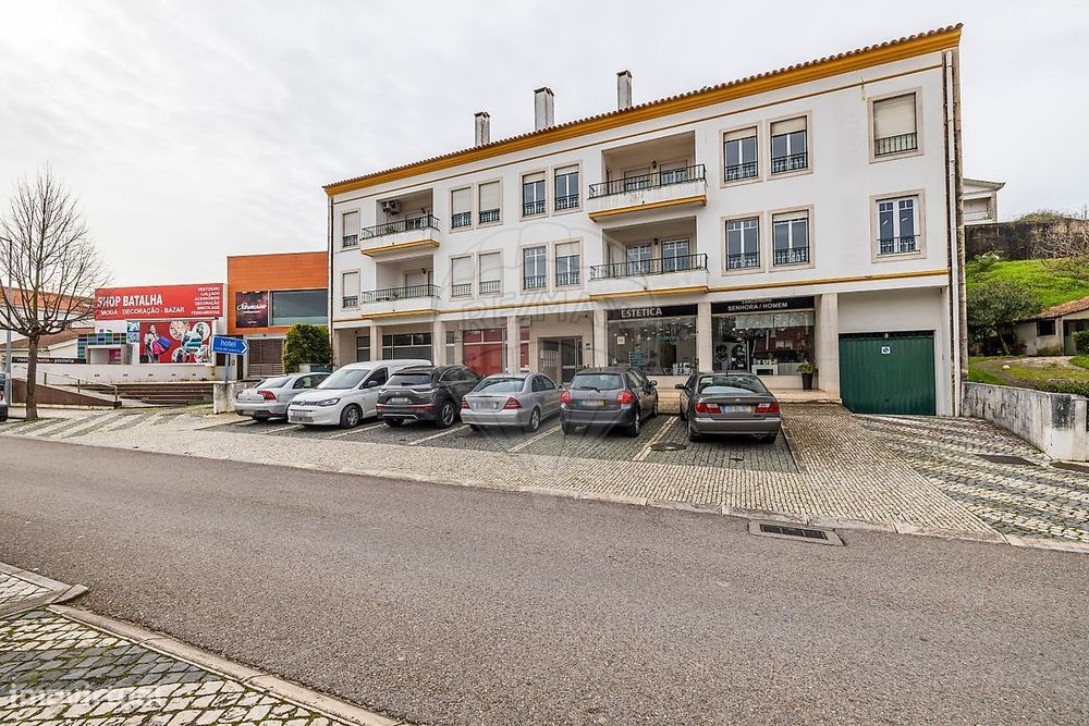Loja  para venda — Batalha, Leiria