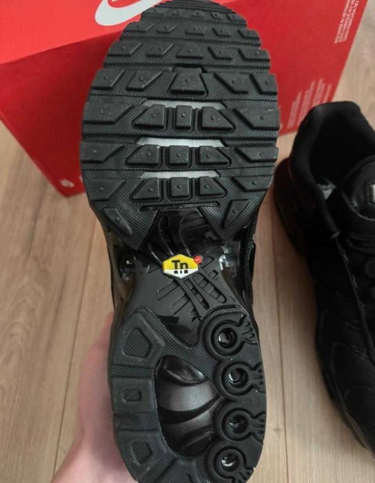 Buty Nike oryginalne czarne meskie nowe obuwie sportowe